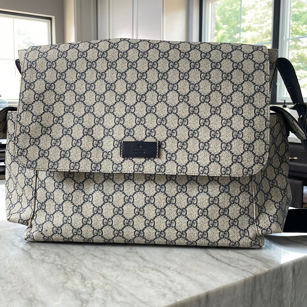 Beautiful, like new, Gucci diaper bag.